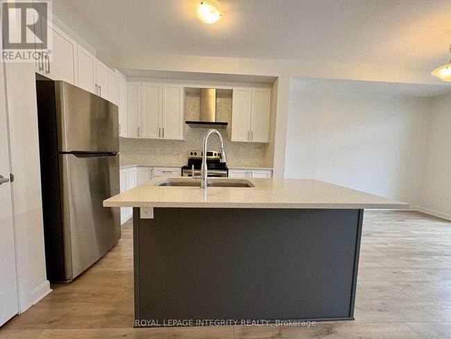 Building Photo - 527 Winterset Rd