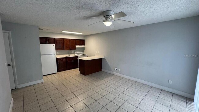 Foto del edificio - 2920 SE 50th Ct