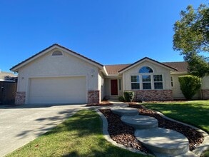 Building Photo - 482 Aberdeen Way