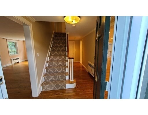 Building Photo - 18 Sprague Rd