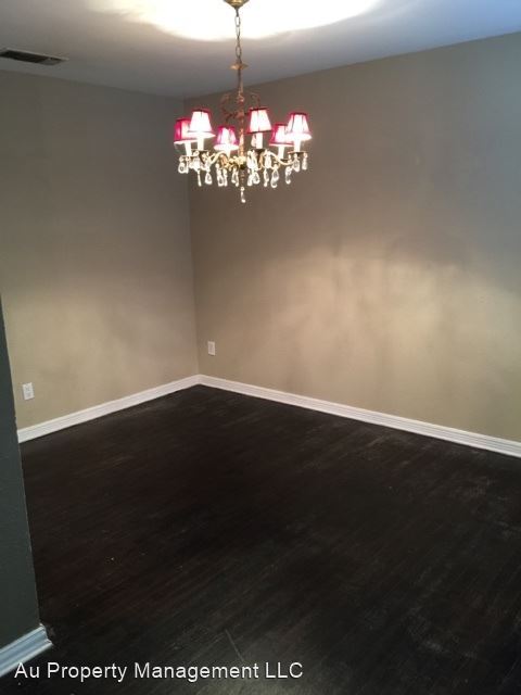 Foto del edificio - 2 br, 1 bath House - 1932 CHERRY ST