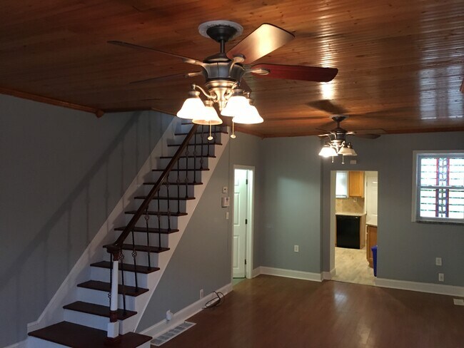 Foto del edificio - 3136 Agate St