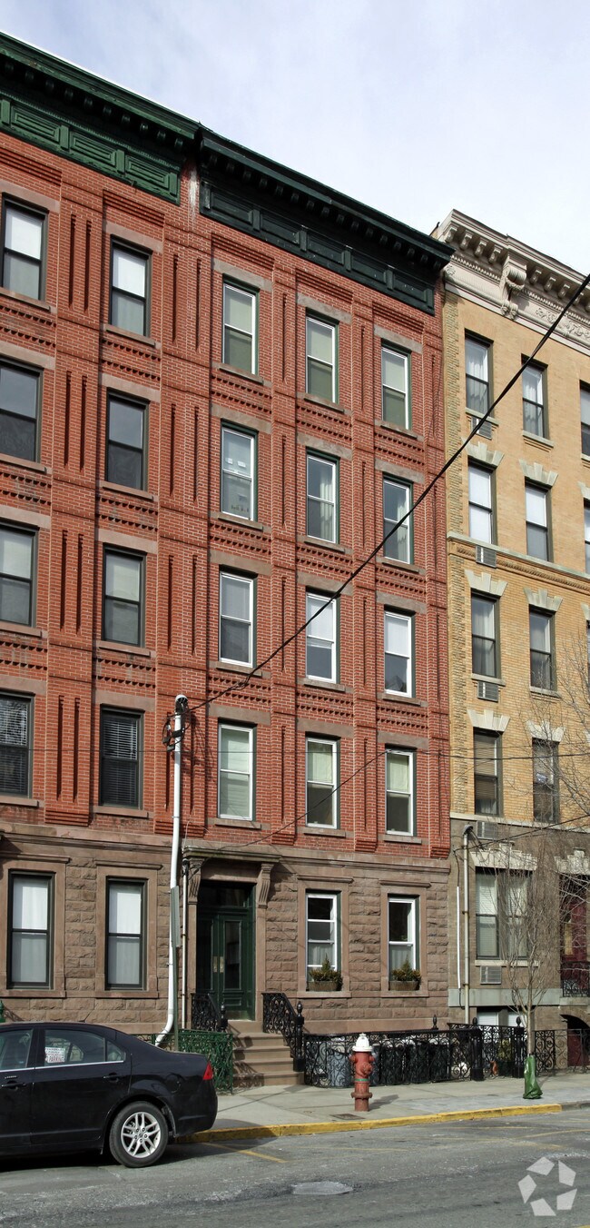 Building Photo - 1118 Hudson St