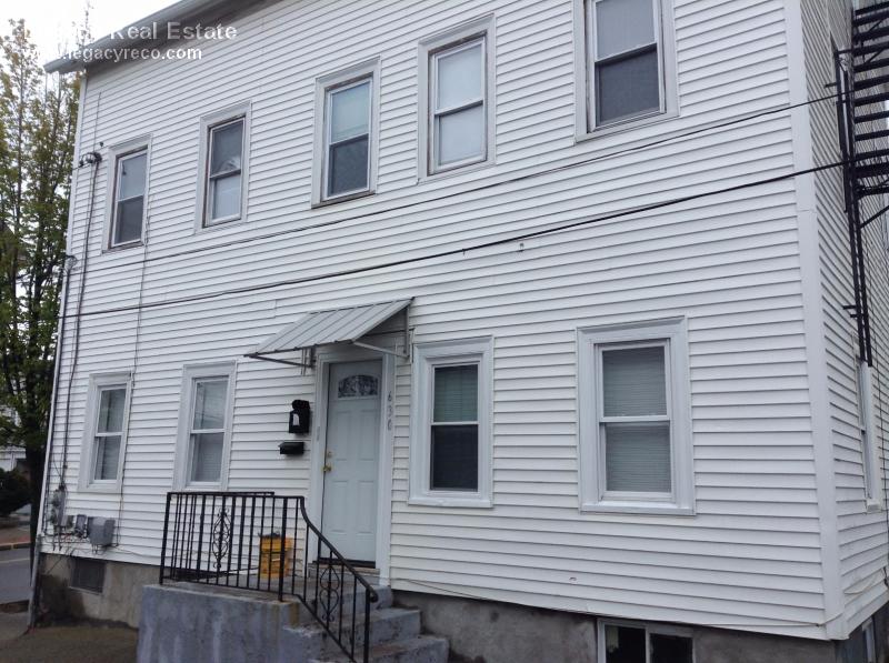 Primary Photo - 630 Wickenden St