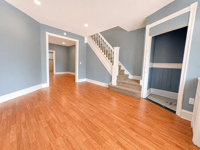 Foto del edificio - 5520 Addison St