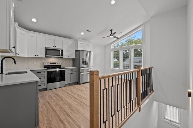 Foto del edificio - New Construction in Trinity Park near Duke - 2 Bed, 2 Bath, Stunning! - Pet Friendly
