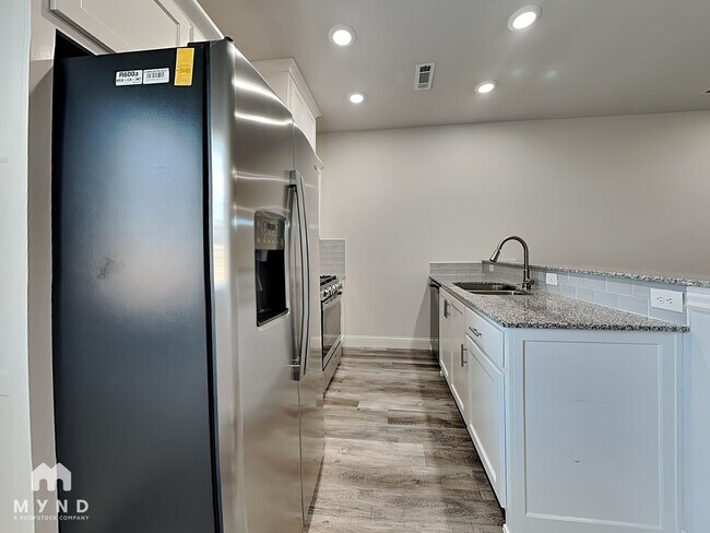 Foto del edificio - 1140 Sunshine Ct