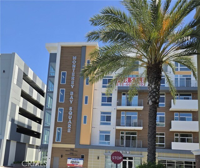Foto principal - 168 S Monterey St