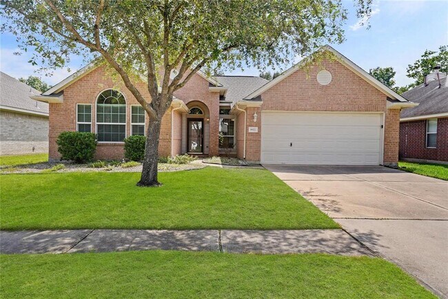 Building Photo - 8922 Green Castle Way