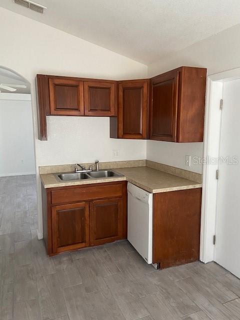 Foto del edificio - 804 S Bay Ave