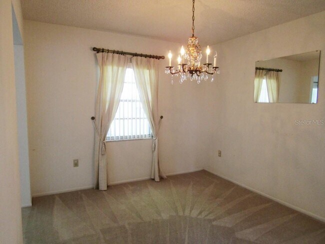 Foto del edificio - 5130 Crystal Beach Rd