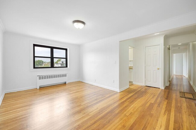 Foto del edificio - 2335 Hudson Terrace