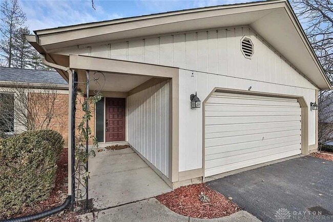 Building Photo - 6881 Walnut Creek Ct