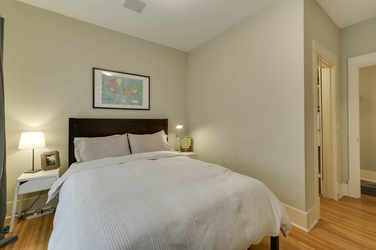 654 SW Grant St. Unit #101, Portland, OR 97201 - Apartments in 