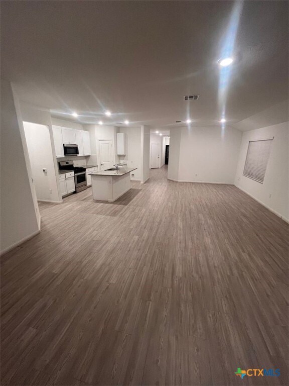 Building Photo - 12051 Pewee Ct