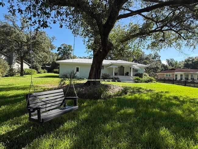 Foto del edificio - 9459 Soldier Creek Rd