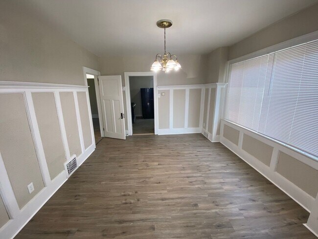 Foto del edificio - 4840-42 Saint Clair St