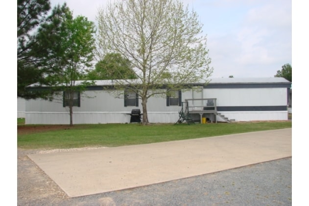 Building Photo - Duck Haven Mobile Home Community