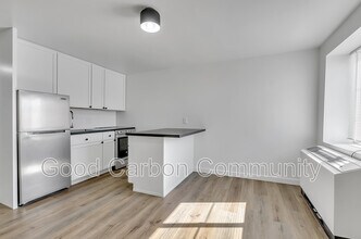 Building Photo - 111 Porter Ave