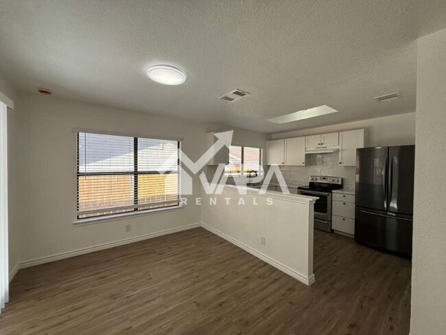 Building Photo - 7916 Pepper Trail