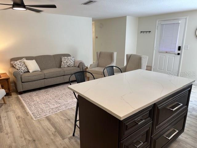 Foto del edificio - 2938 W Mark Dr