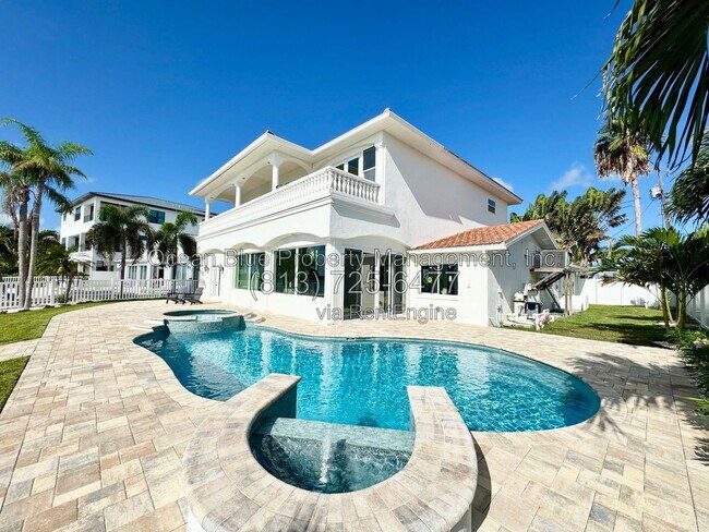 Foto del edificio - 569 Johns Pass Ave