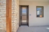 Primary Photo - 1601 Mustang Dr