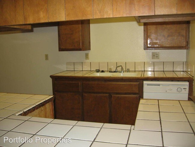 Building Photo - 3313 Chester Ln