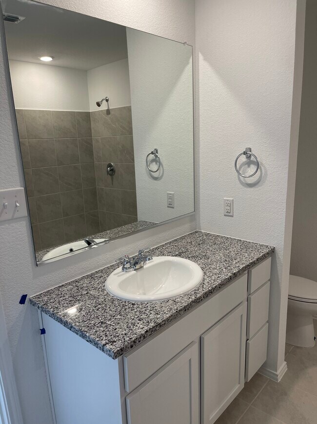 Building Photo - 2411 Eldor Way