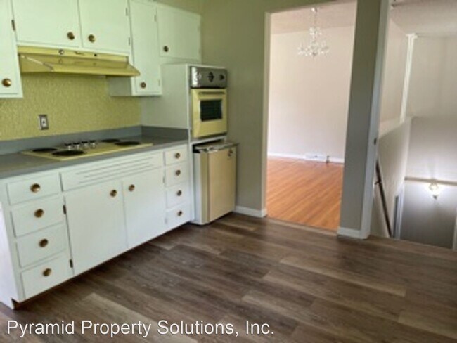 Building Photo - 3 br, 1 bath House - 315 Miller Ave