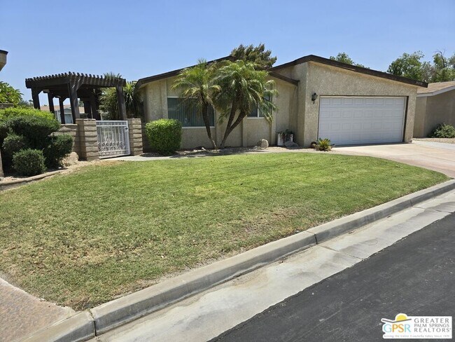 Foto del edificio - 35239 Bandana Rd
