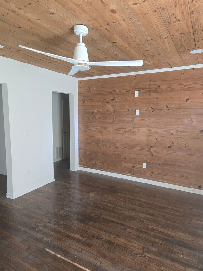 Foto del edificio - 415 N 23rd St