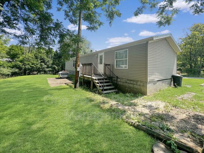 Building Photo - 637 Sholder Rd