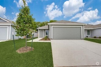 Building Photo - 1441 Erie Dr