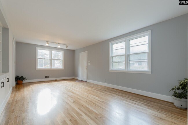 Building Photo - 3511 Heyward St