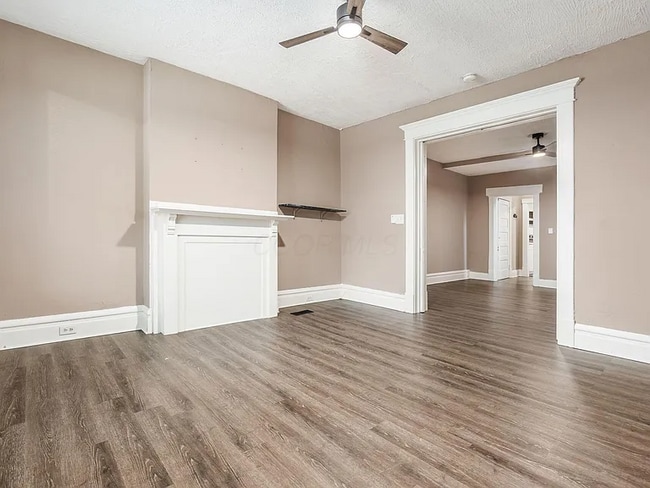 Building Photo - 438 S Ohio Ave