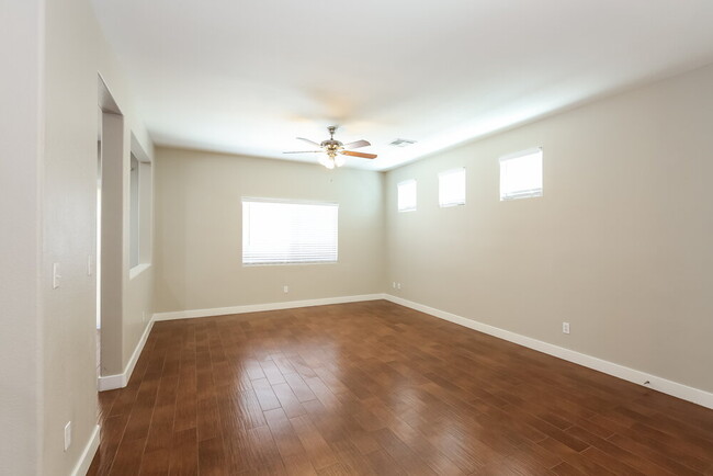 Foto del edificio - 3732 Gallowtree Ave