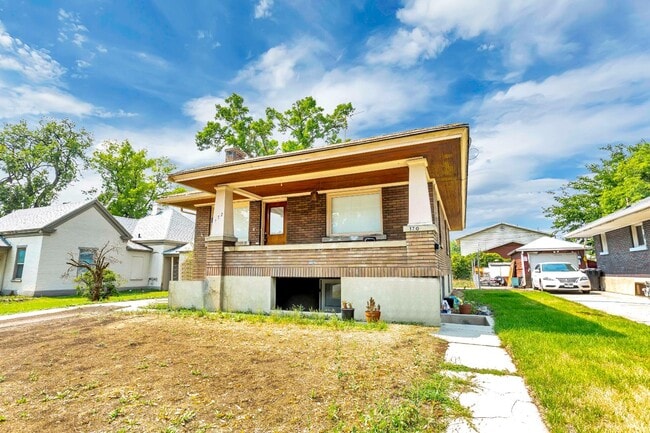 Building Photo - 172 S 600 W