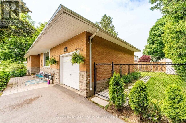 Building Photo - 344 Woodlea Ave
