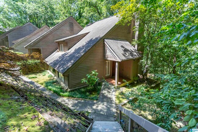 Foto del edificio - 327 Heath Dr