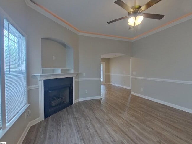 Building Photo - 114 Mistwood Ln