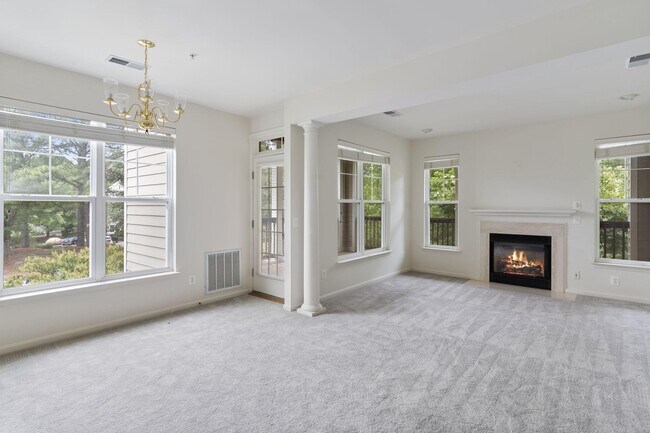 Building Photo - 1021 Leeward Way