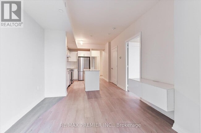 Building Photo - 9000 Jane St