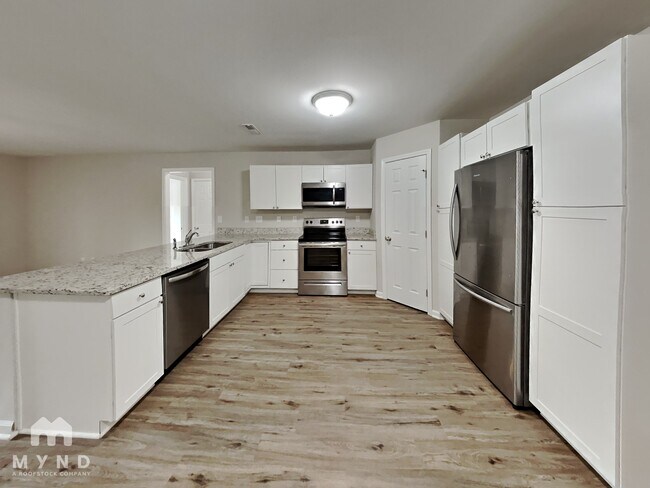Foto del edificio - 3278 Anderson Mountain Rd