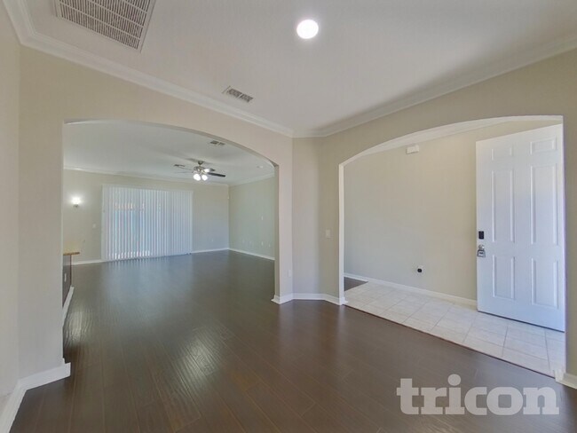 Building Photo - 33931 Emerald Pond Loop