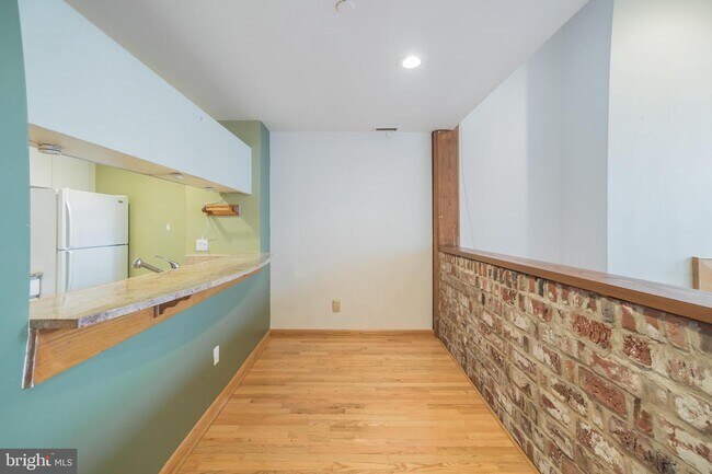 Building Photo - 11 N 2nd St