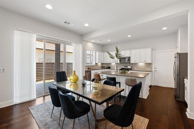 Photo - 1506 Arcilla Street Unit House