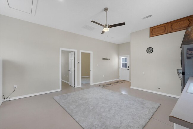 Building Photo - Coming Soon! | Rare Find! | NW Albuquerque | 2 bed / 1 bath | Casita | Owner Pays Utilities