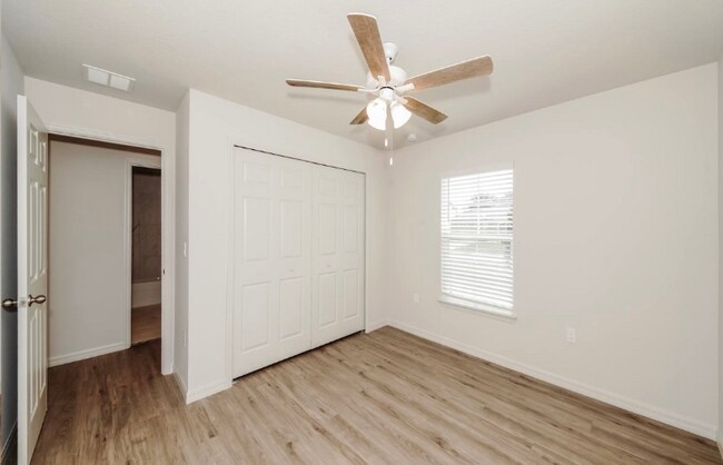 Foto del edificio - 3279 D St