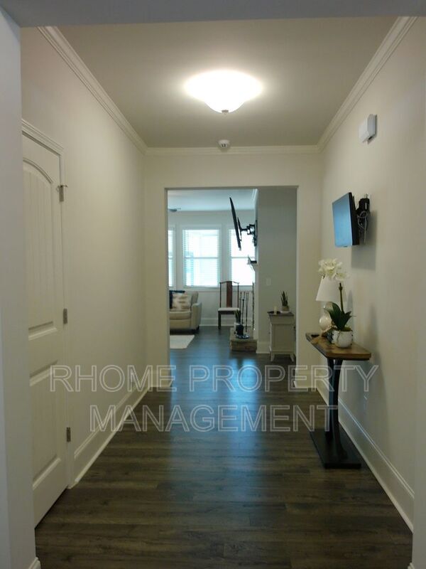 Foto del edificio - 9926 Stretford Rd